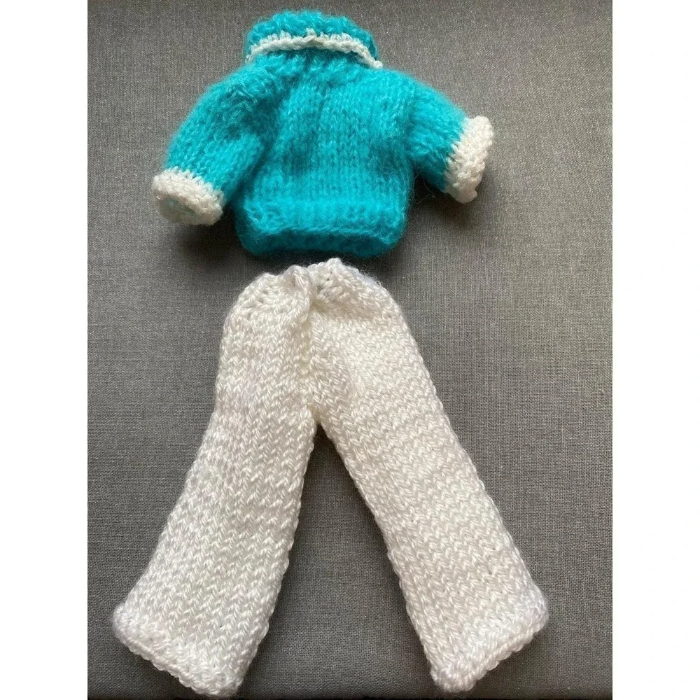 Vintage Fashion Doll Hand Knit Outfit Sweater Top Pants Unbranded